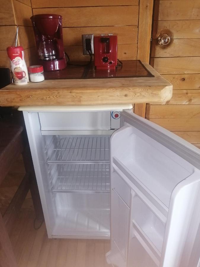 L'Oasis Du Pirate Bed & Breakfast Lévis Екстериор снимка