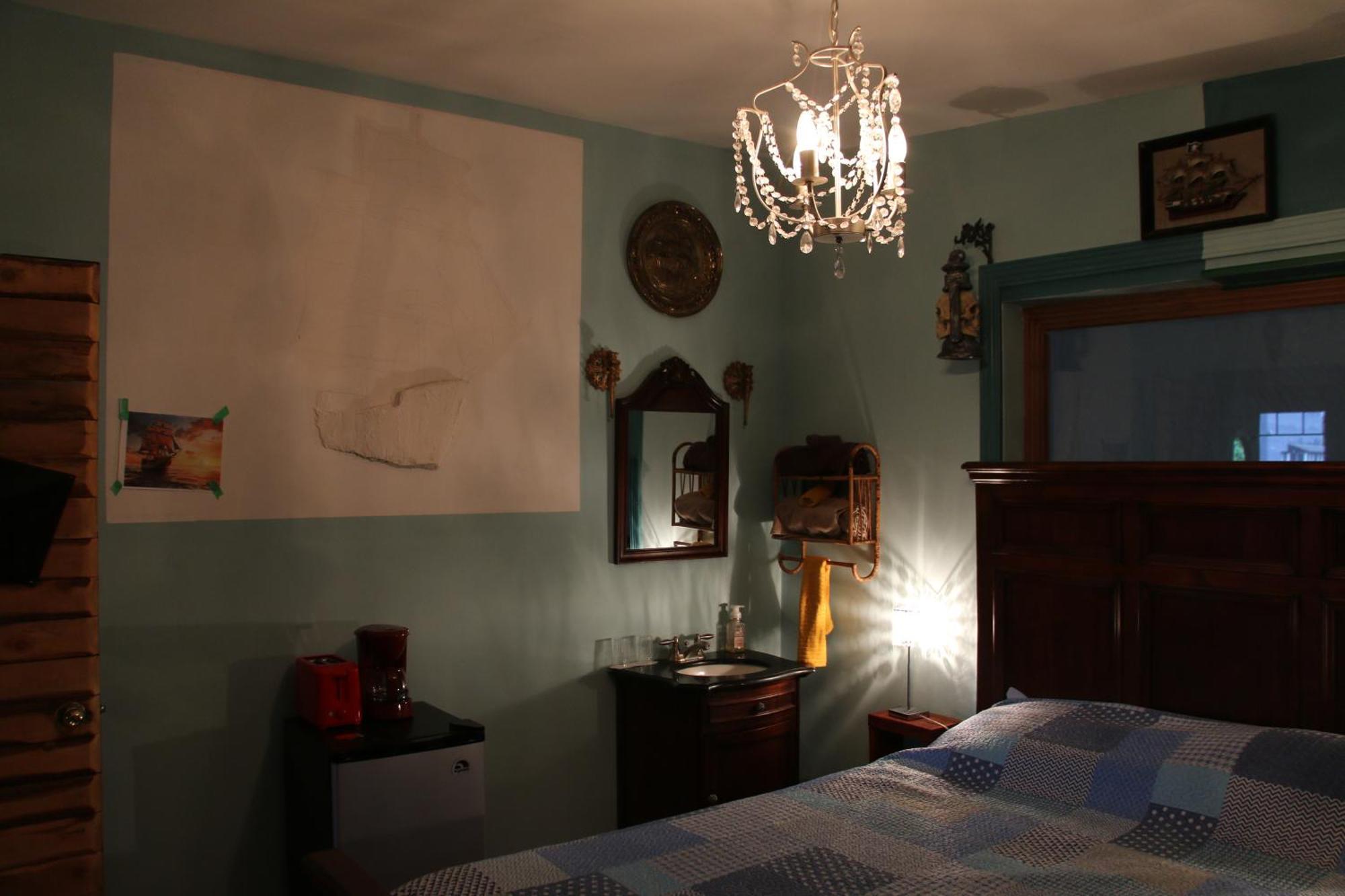 L'Oasis Du Pirate Bed & Breakfast Lévis Екстериор снимка